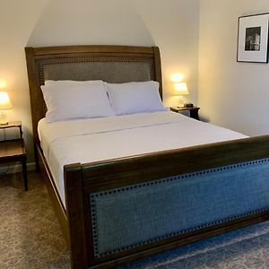 Standard King Suite